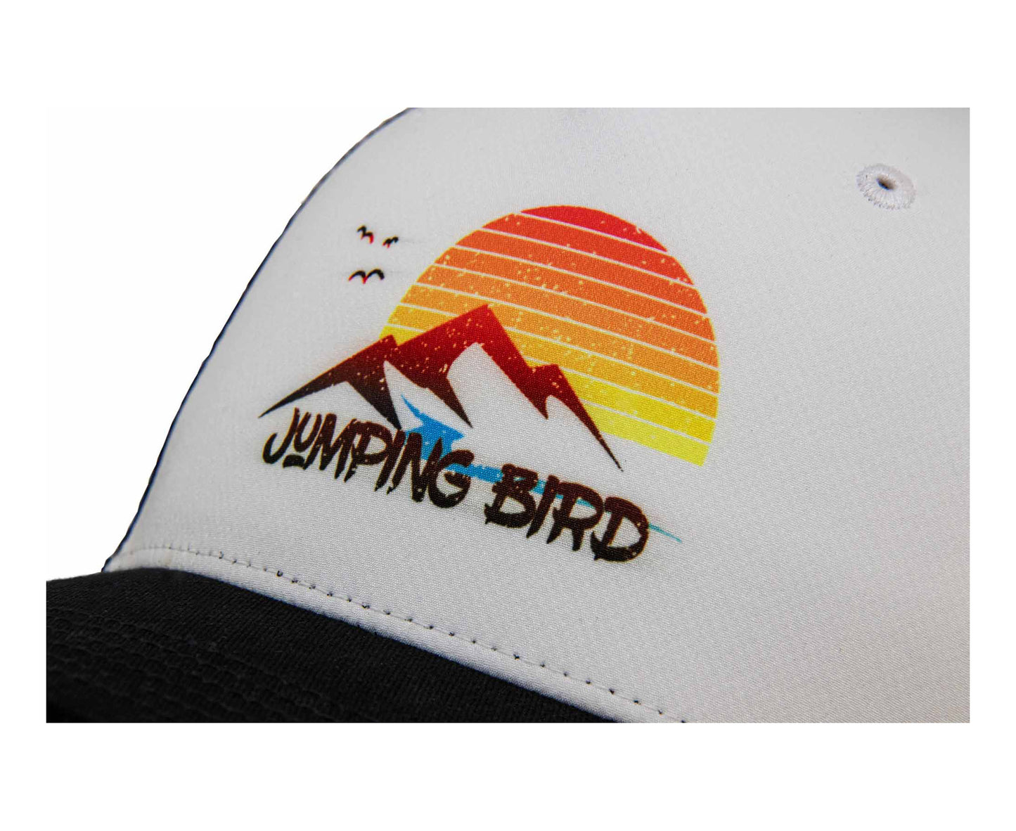 Trucker Cap von Jumping Bird - Modell Triglav in schwarz/weiss mit hochwertigem Druck und Logo seitlich