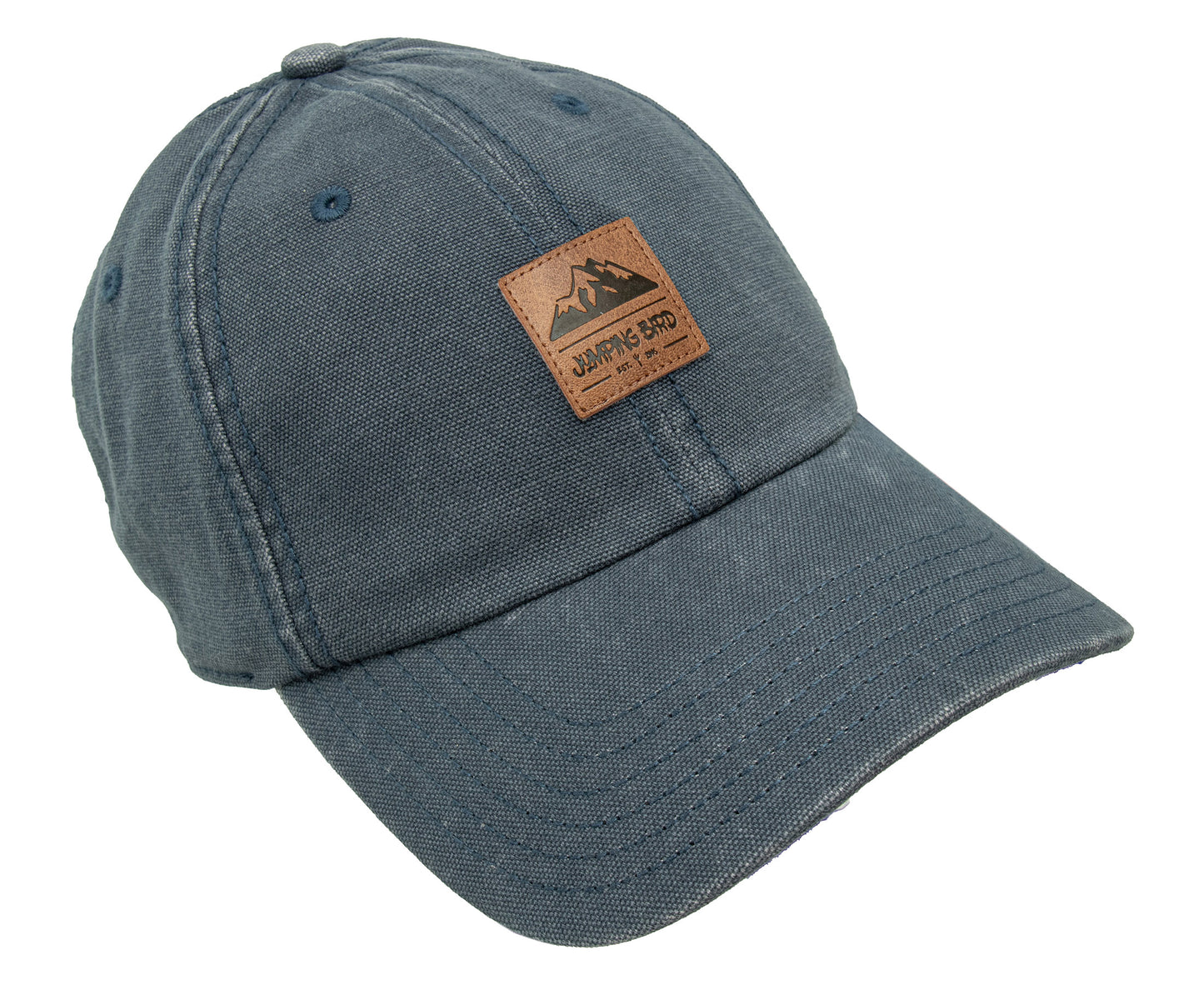 Dad Hat von Jumping Bird in Jeansblau mit geprägtem Lederoptik-Patch vorn und weicher, unverstärkter Passform für hohen Tragekomfort