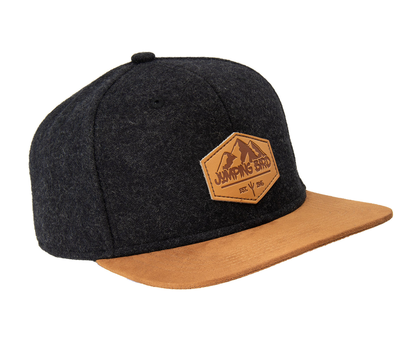 Filz-Snapback von Jumping Bird in Anthrazit-Braun mit geprägtem Lederoptik-Patch vorn und seitlichem Logostick