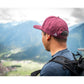 Baseball-Cap von Jumping Bird in Bordeaux mit sportivem Frontpatch und seitlichem Logostick