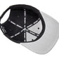 Snapback-Cap von Jumping Bird in Schwarz-Grau mit geprägtem Lederoptik-Patch vorn und seitlichem Logostick